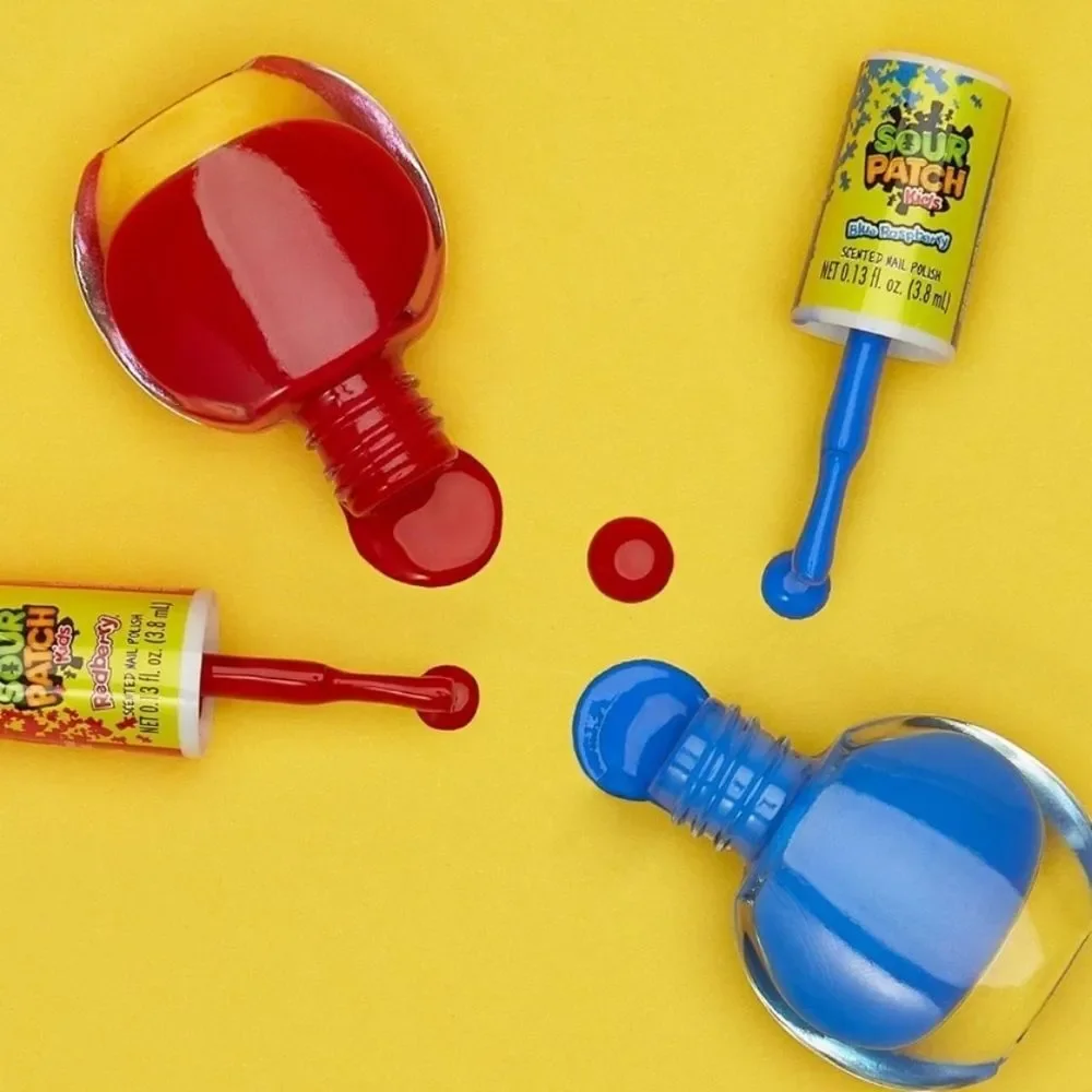 Caboodles X Taste Beauty X  Sour Patch Kids‎ On-The-Go Girl Cosmetic Case